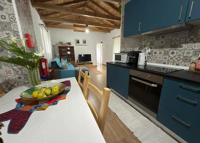 Casa Do Branco * Faja Grande