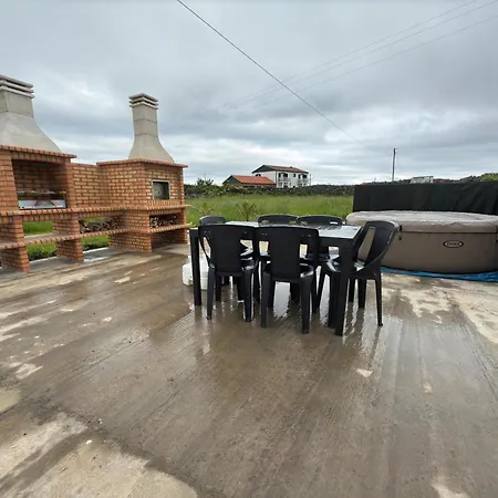 Casa Do Branco * Faja Grande