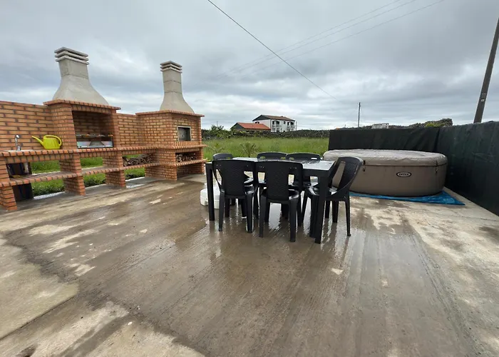 Casa Do Branco * Faja Grande